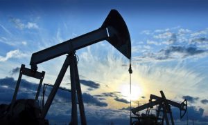 Crude oil price forecast, توقعات أسعار النفط الخام, Oil price trends, اتجاهات أسعار النفط, US crude oil prices, أسعار النفط الخام الأمريكية, Brent crude oil futures, عقود خام برنت, West Texas Intermediate (WTI) futures, عقود خام غرب تكساس الوسيط, Oil market analysis, تحليل سوق النفط, Impact of interest rates on oil, تأثير أسعار الفائدة على النفط, Commodity price fluctuations, تقلبات أسعار السلع الأساسية, Oil trading strategies, استراتيجيات تداول النفط, Federal Reserve impact on oil prices, تأثير الفيدرالي على أسعار النفط, Oil price news, أخبار أسعار النفط, Global oil prices, أسعار النفط العالمية, Oil supply and demand, العرض والطلب على النفط, Oil investment opportunities, فرص الاستثمار في النفط, Oil market predictions, تنبؤات سوق النفط, Oil price volatility, تقلبات أسعار النفط, Energy commodities, السلع الأساسية للطاقة, Oil price changes, تغييرات أسعار النفط, Oil market insights, رؤى سوق النفط, Oil futures trading, تداول العقود الآجلة للنفط, Oil price projections, تقديرات أسعار النفط, Oil investment strategies, استراتيجيات الاستثمار في النفط, International oil prices, أسعار النفط الدولية, Oil price movements, تحركات أسعار النفط, Oil trading signals, إشارات تداول النفط, Energy market trends, اتجاهات سوق الطاقة, Oil price dynamics, ديناميات أسعار النفط, Global crude oil forecast, التوقعات العالمية للنفط الخام, Oil futures market, سوق العقود الآجلة للنفط،أسعار النفط, تراجع أسعار النفط, النفط الخام, النفط في ليبيا, اضطراب إمدادات النفط, خفض إنتاج النفط, مخزونات النفط الأمريكية, توقعات أسعار النفط, أوبك, أوبك+, إنتاج النفط العراقي, أسعار النفط العالمية, تحليلات أسعار النفط, Oil Prices, Oil Price Decline, Crude Oil, Oil in Libya, Oil Supply Disruptions, Oil Production Cuts, U.S. Crude Inventories, Oil Price Forecasts, OPEC, OPEC+, Iraqi Oil Production, Global Oil Prices, Oil Price Analysis